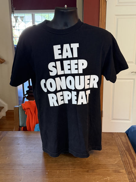 BROCK LESNAR Eat Sleep Conquer Repeat Mens Medium WWE Wrestling